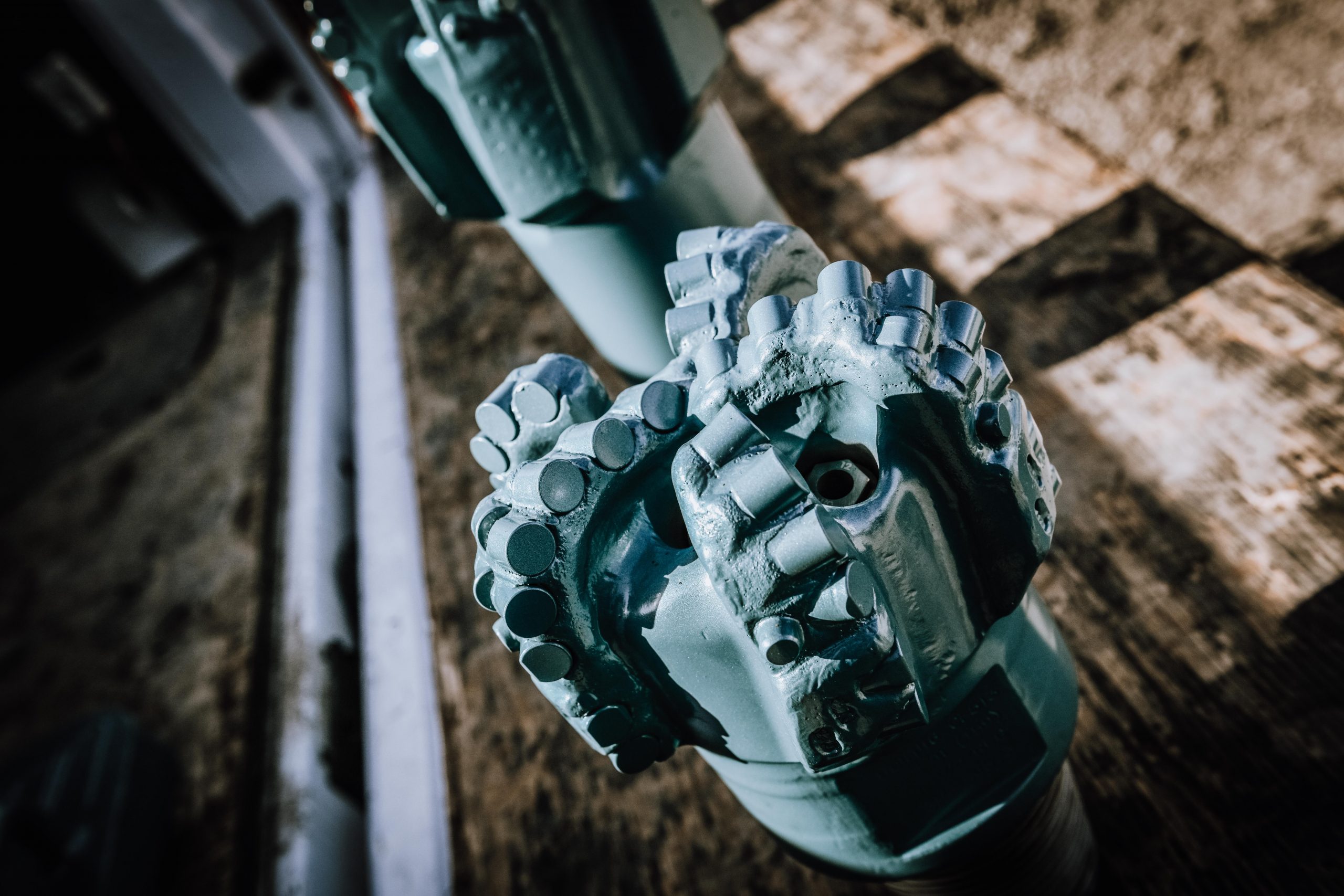 Top-down view of an Ulterra HOG PDC bit designed for Canada’s harsh heavy oil sands